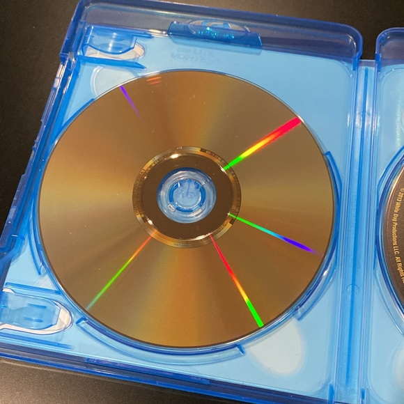 American Hustle - Blu-ray & DVD Combo Set - Picture 4 of 6